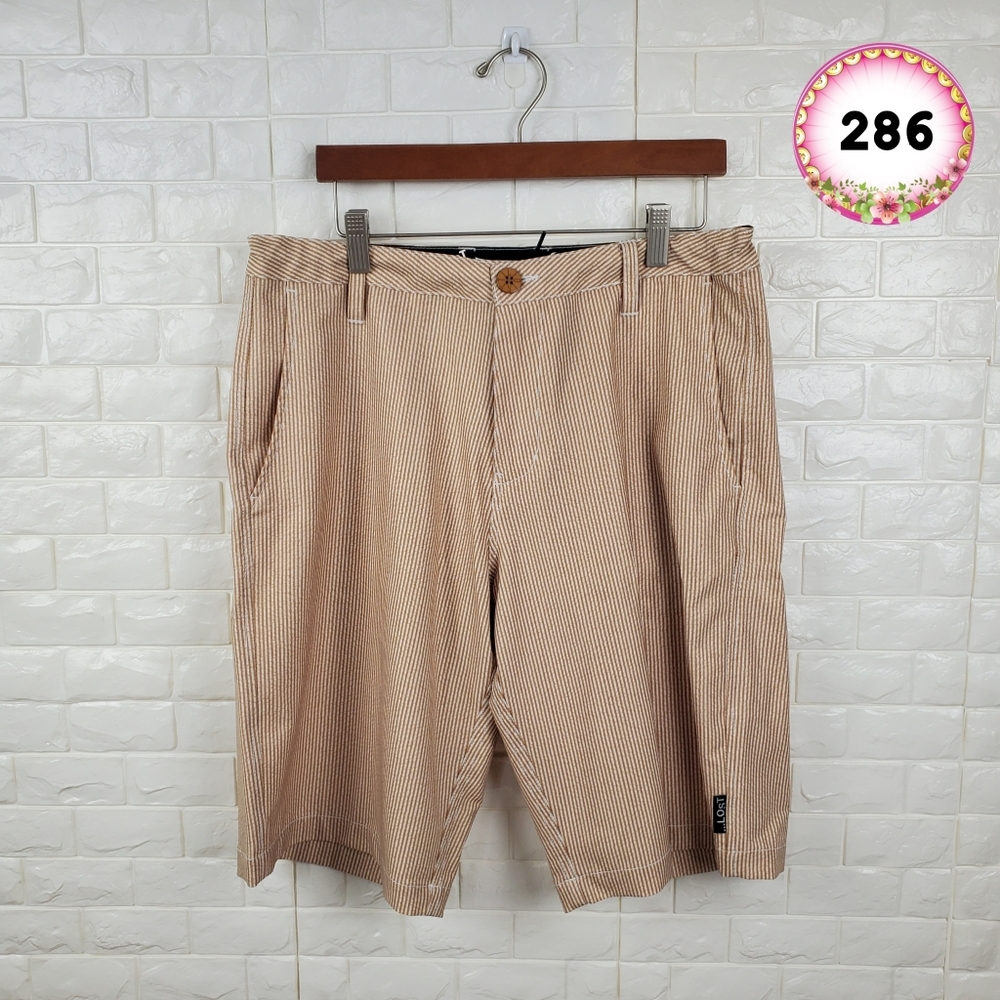 lost mens size 32 stripe shorts ( 5 for $20 )